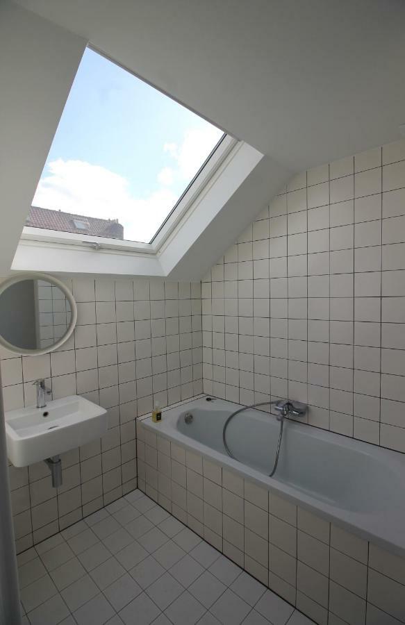 Canopee Guesthouse イクセル エクステリア 写真